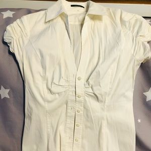 White Blouse with buttons 🤍🤍